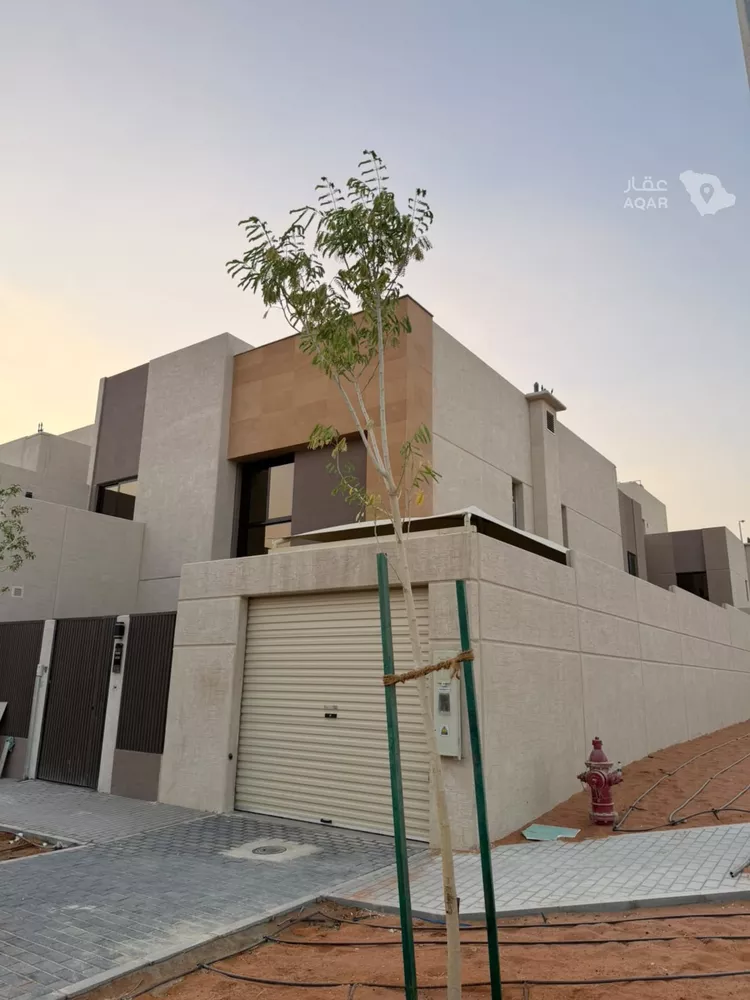 فيلا للإيجار في شارع رواء, حي مطار الملك خالد الدولي, مدينة الرياض, منطقة الرياض