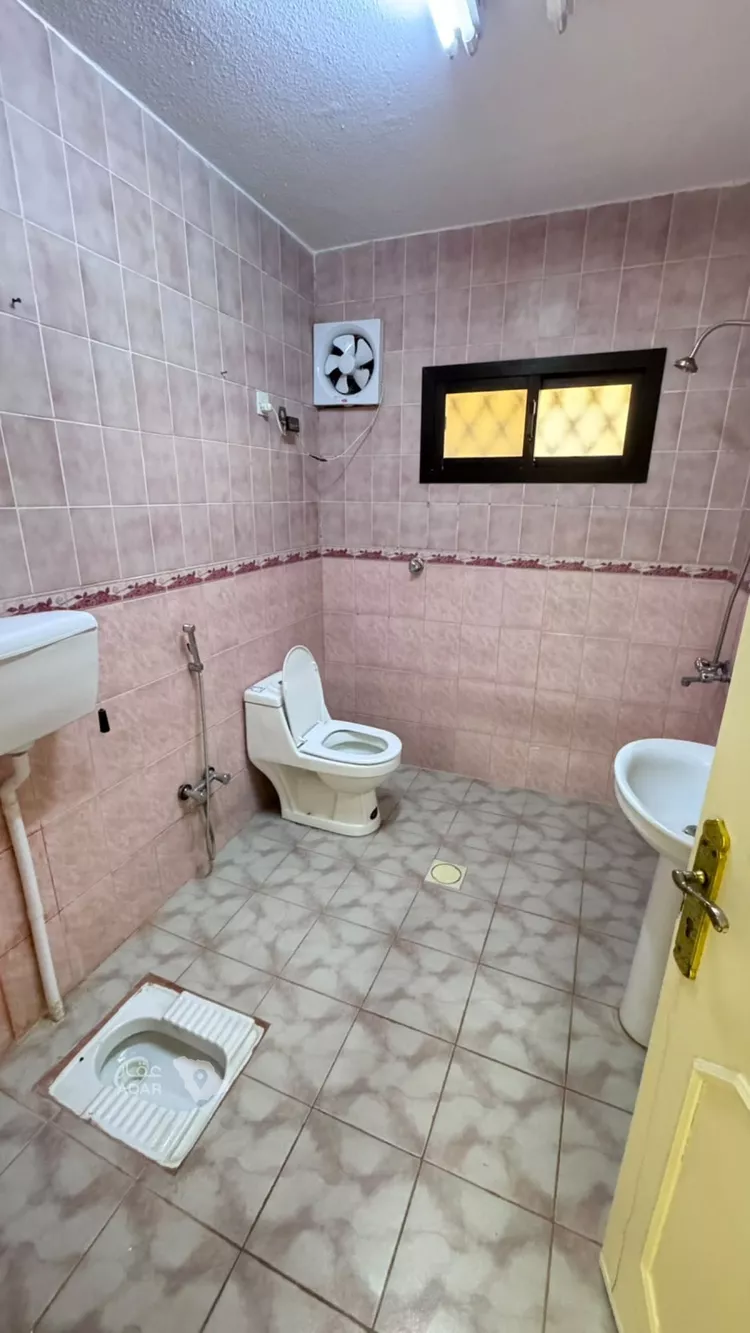 Floor for Rent in Riyadh Ar Rawdah 10