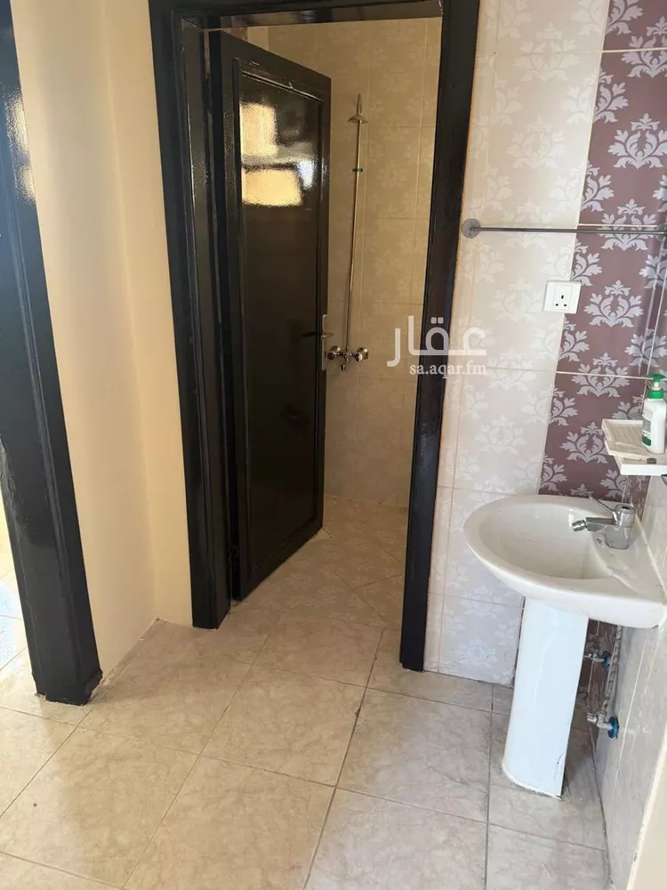 شقة للإيجار في شارع جبل الجزيرة, حي ظهرة لبن, مدينة الرياض, منطقة الرياض