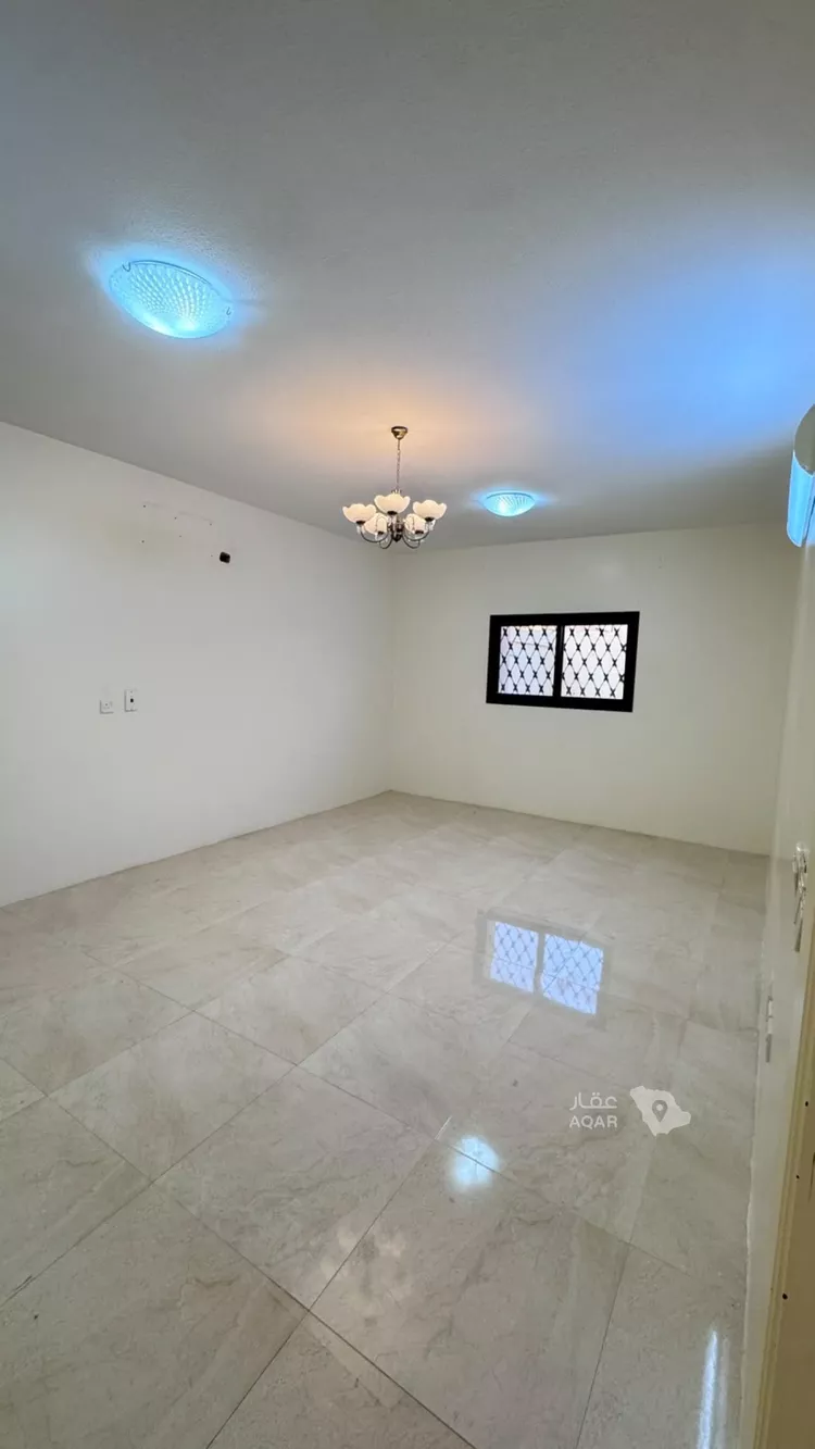 Floor for Rent in Riyadh Ar Rawdah 9