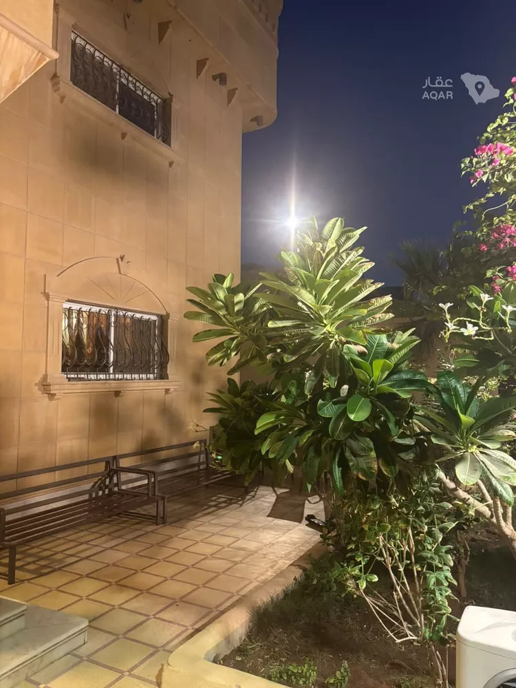 فيلا للبيع في شارع الفسطاط, حي السويدي, مدينة الرياض, منطقة الرياض 1 صورة