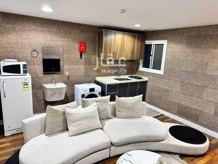 عمارة للإيجار في شارع سعود بن عبدالعزيز بن محمد الفرعي, حي التعاون, مدينة الرياض, منطقة الرياض 6