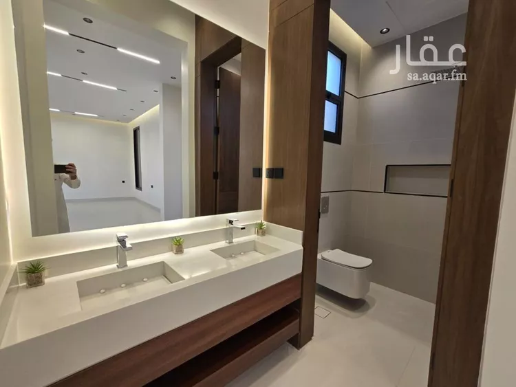 فيلا للبيع في شارع عامر بن الزبير, حي النرجس, مدينة الرياض, منطقة الرياض صورة 3