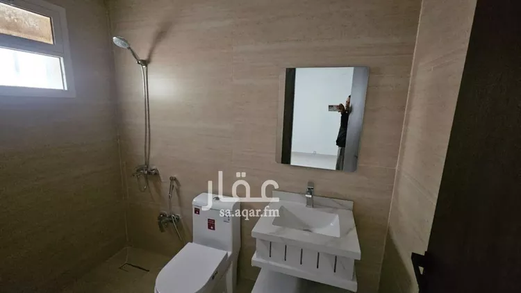 فيلا للبيع في شارع إبراهيم بن مهران, حي غرناطة, مدينة الرياض, منطقة الرياض صورة 2