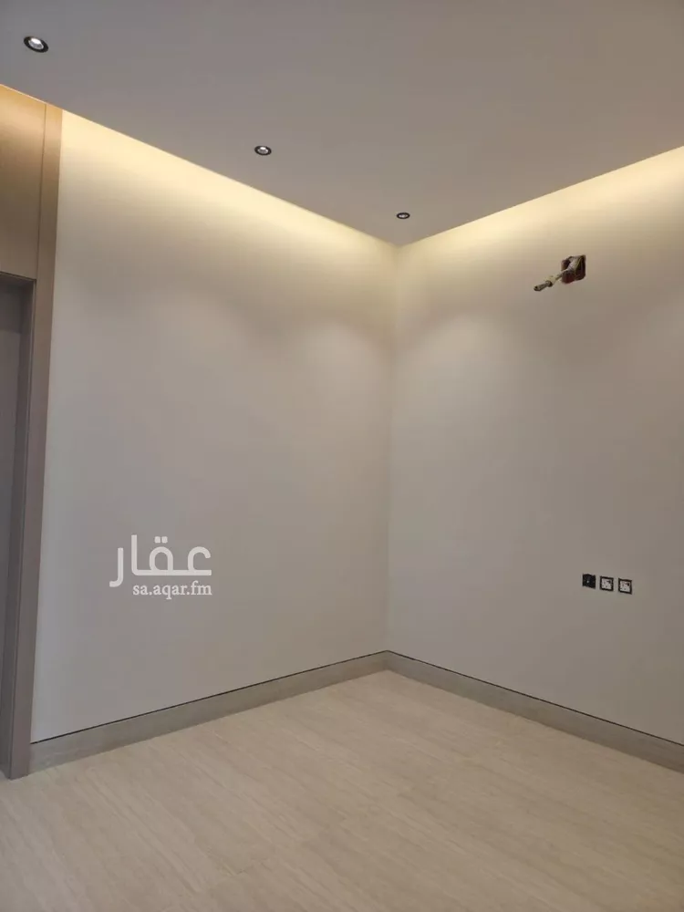 Villa for Sale in Riyadh King Faisal 19