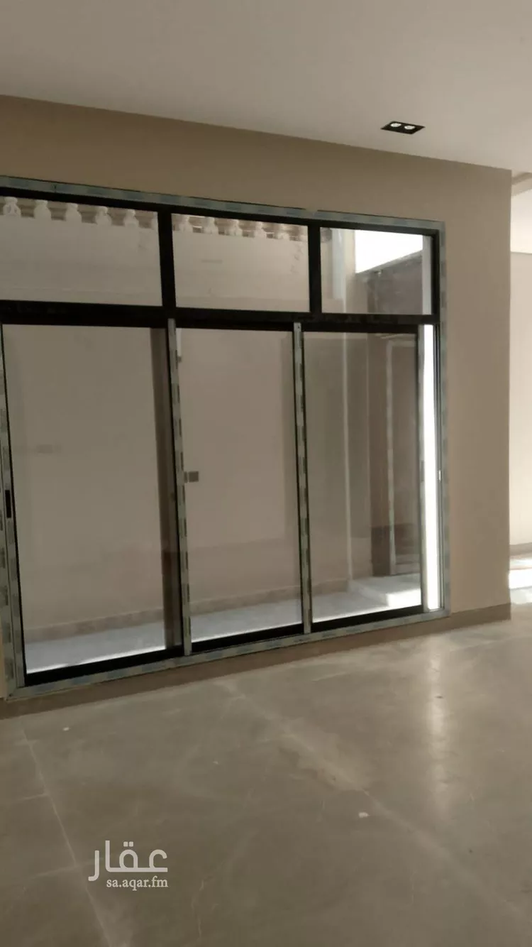 دور للبيع في شارع الجدين, حي إشبيلية, مدينة الرياض, منطقة الرياض صورة 5