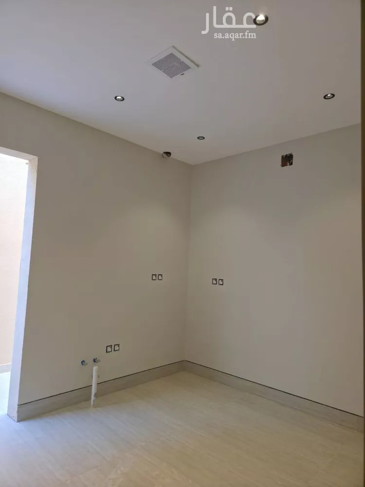 Villa for Sale in Riyadh King Faisal 9