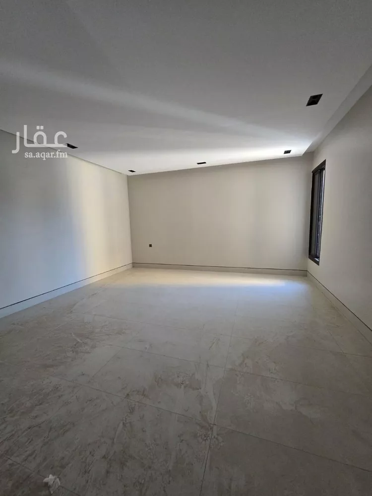 دور للبيع في شارع طريق الملك عبدالله بن عبدالعزيز, حي إشبيلية, مدينة الرياض, منطقة الرياض صورة 3