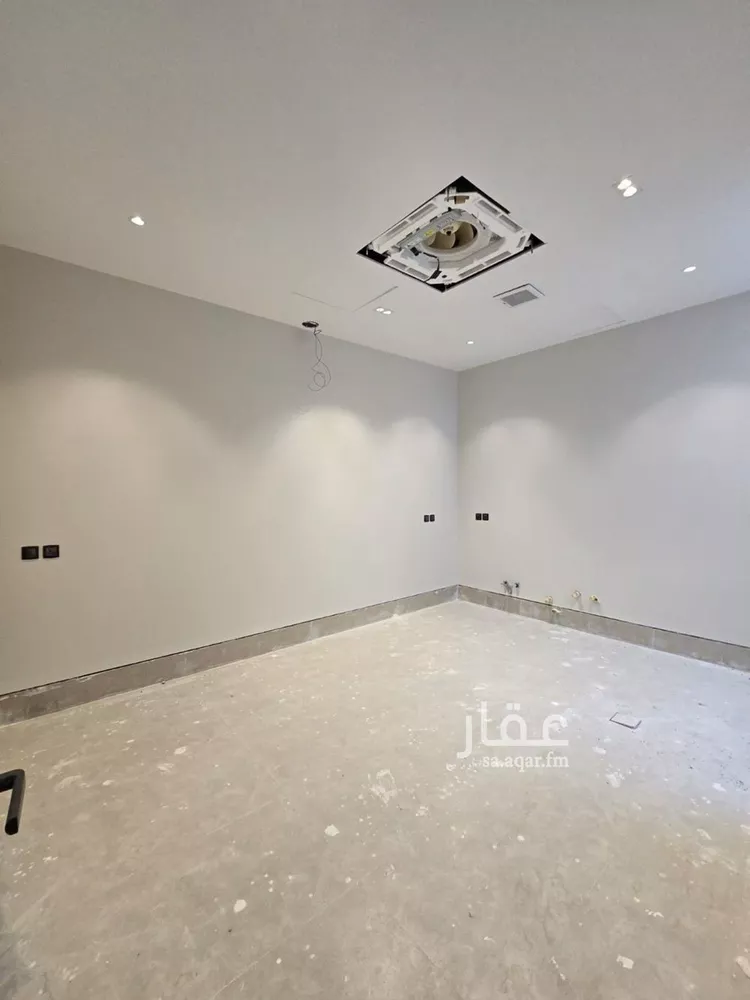 فيلا للبيع في شارع محمد الحليبي, حي العارض, مدينة الرياض, منطقة الرياض 8