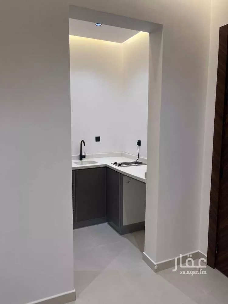 Studio for rent in Riyadh Al Qirawan