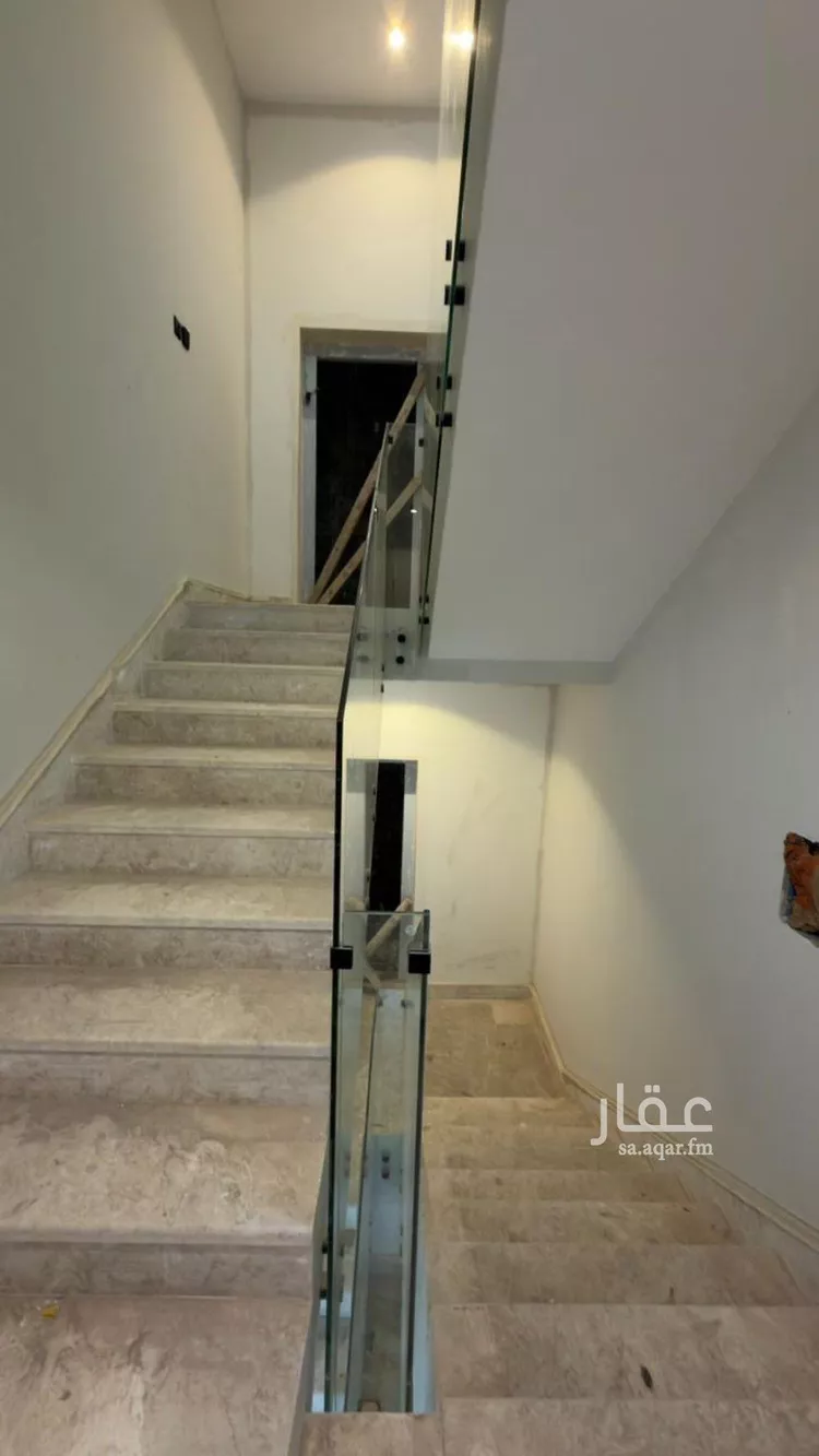 دور للبيع في شارع ابن الجعيان, حي المنار, مدينة الرياض, منطقة الرياض صورة 5