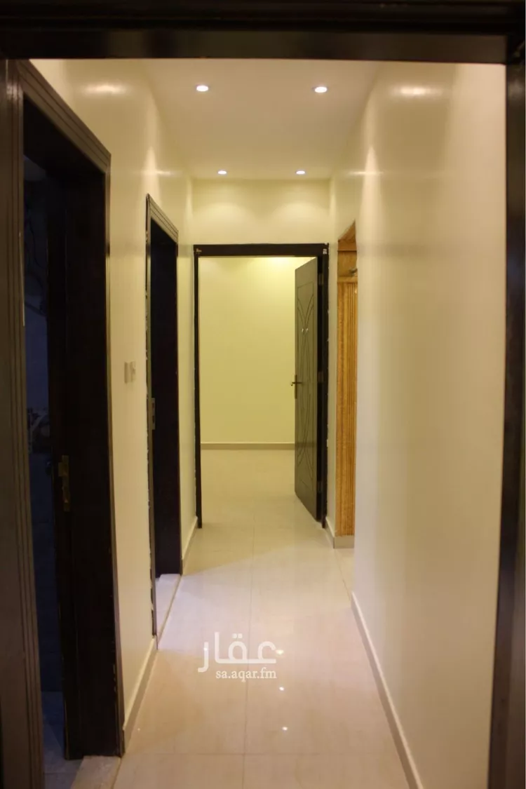 فيلا للإيجار في شارع محمد بن أبي القاسم, حي الفيحاء, مدينة الرياض, منطقة الرياض صورة 4
