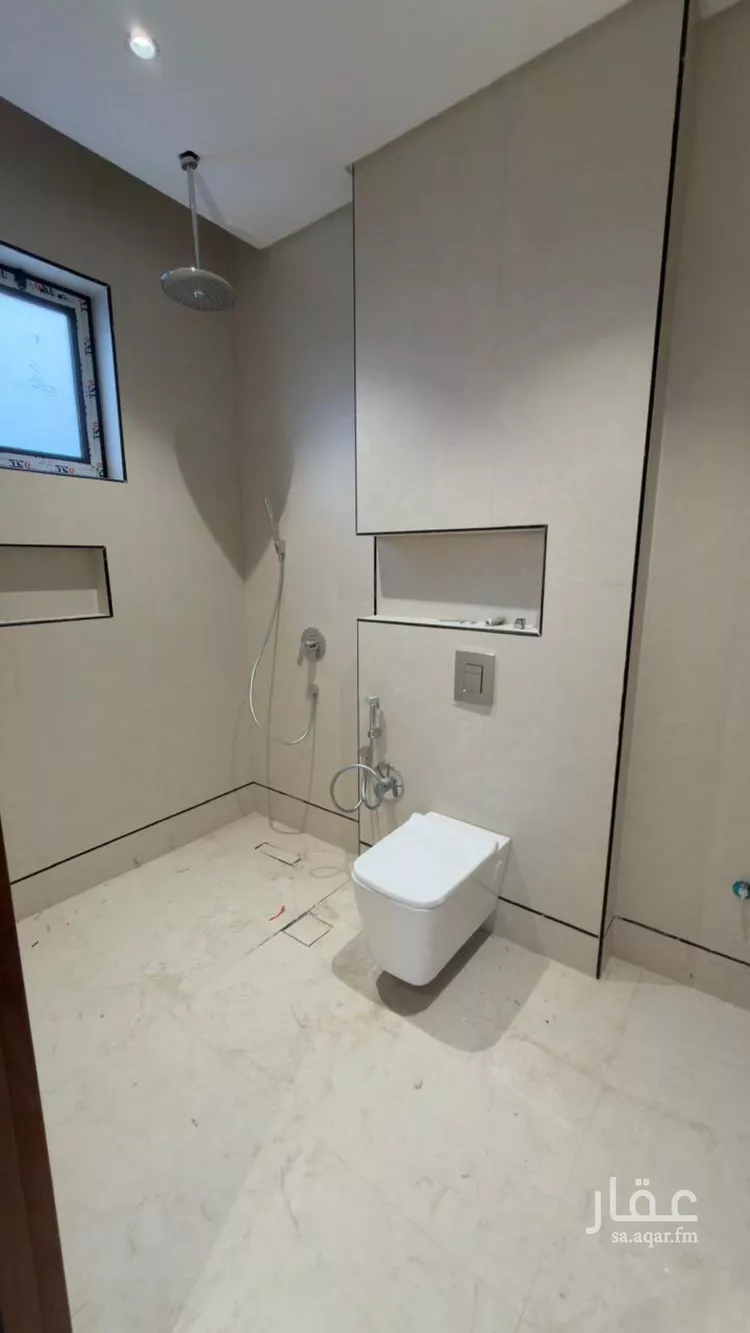 Floor for Sale in Riyadh Al Manar 12