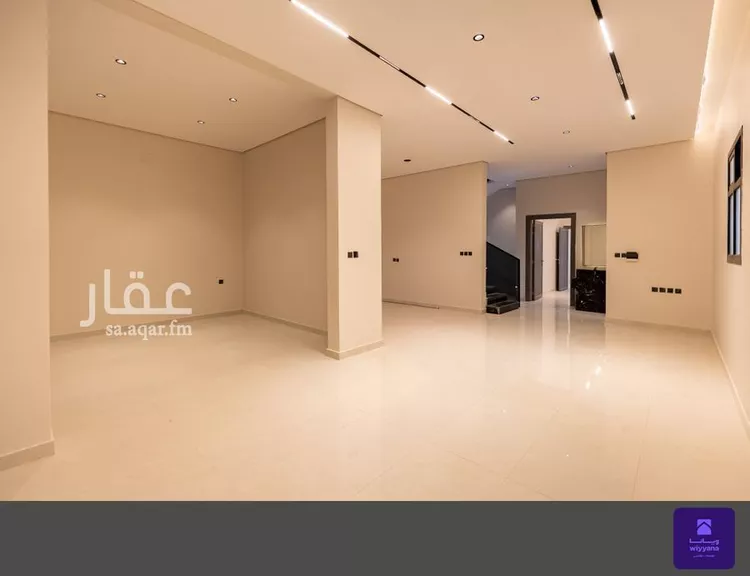 فيلا للبيع في شارع ابن المنذر, حي عكاظ, مدينة الرياض, منطقة الرياض 8