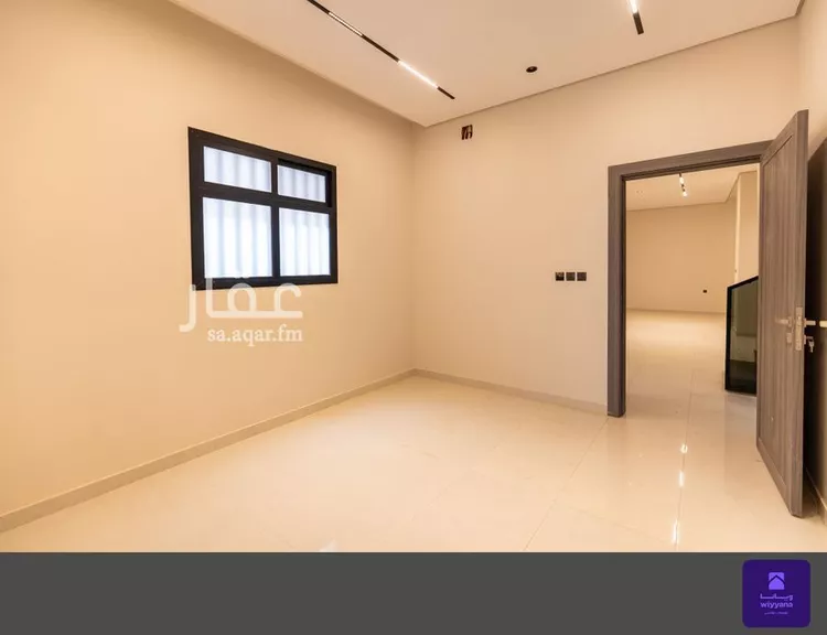 فيلا للبيع في شارع ابن المنذر, حي عكاظ, مدينة الرياض, منطقة الرياض 7