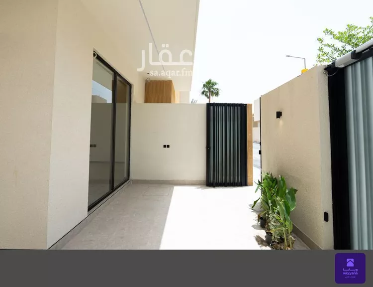 دور للبيع في شارع الحصون, حي الملقا, مدينة الرياض, منطقة الرياض 25