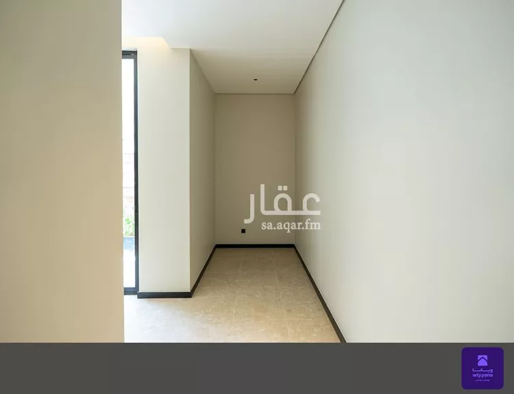 دور للبيع في شارع الحصون, حي الملقا, مدينة الرياض, منطقة الرياض 18