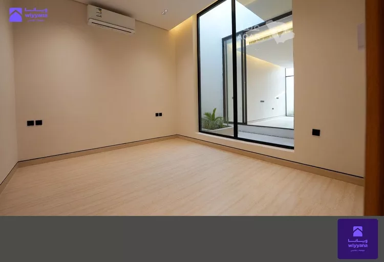 Floor for Sale in Riyadh Al Qirawan 15