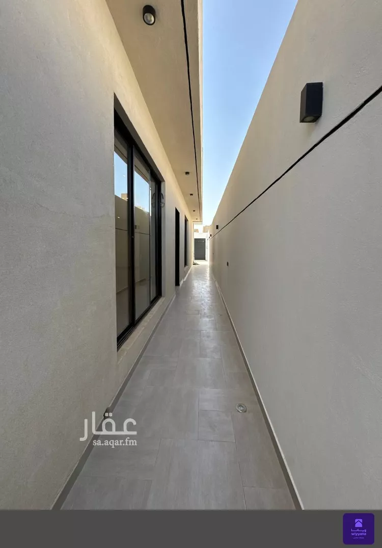 فيلا للبيع في شارع عيسى بن ابراهيم الربعي, حي العارض, مدينة الرياض, منطقة الرياض 11