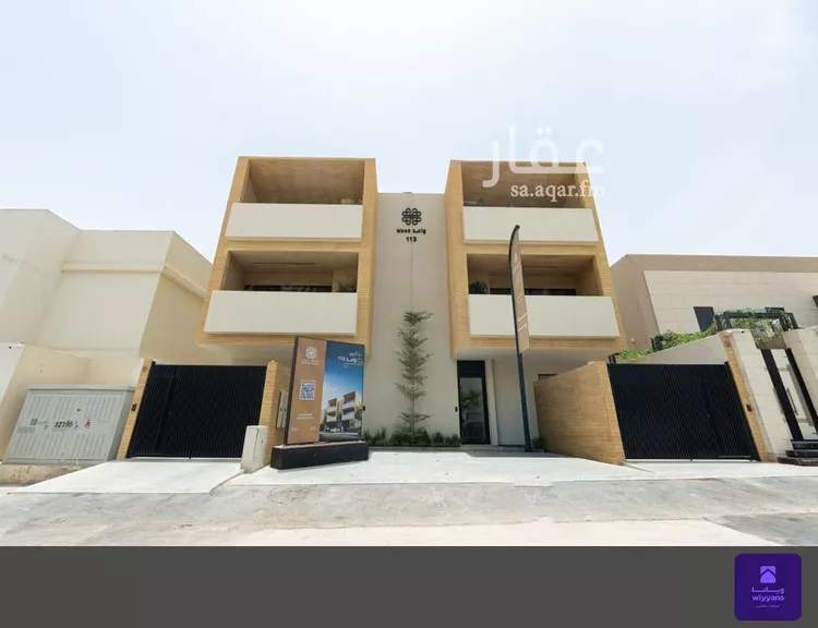 دور للبيع في شارع رقم 428, حي الملقا, مدينة الرياض, منطقة الرياض 1 صورة