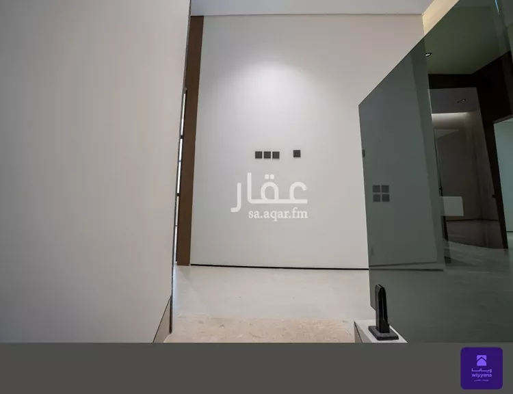 دور للبيع في شارع عباس الهاشمي, حي الفيحاء, مدينة الرياض, منطقة الرياض 7