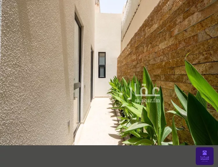 Floor for Sale in Riyadh Al Aqiq 23