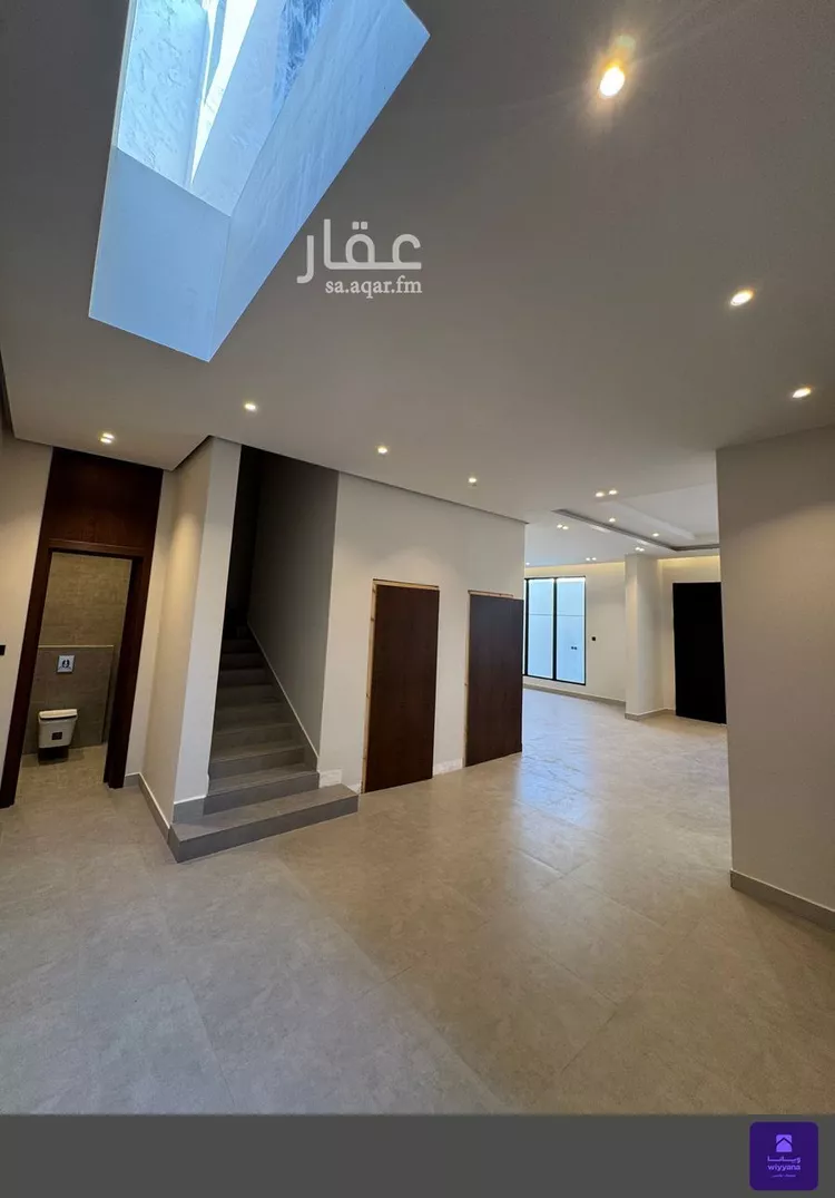 فيلا للبيع في شارع عيسى بن ابراهيم الربعي, حي العارض, مدينة الرياض, منطقة الرياض 10
