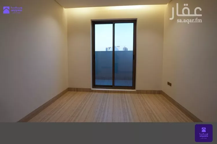 دور للبيع في شارع الحرملية, حي الملقا, مدينة الرياض, منطقة الرياض 8