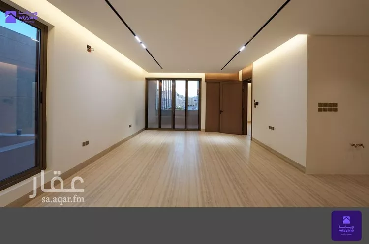 دور للبيع في شارع الحرملية, حي الملقا, مدينة الرياض, منطقة الرياض 8