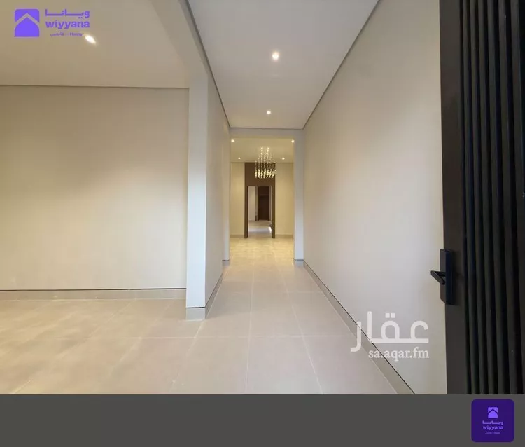 Floor for Sale in Riyadh Al Qadisiyah 11