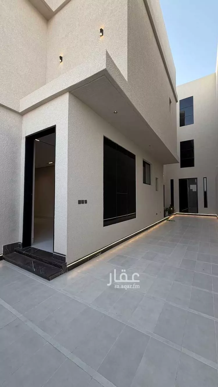 فيلا للبيع في شارع أبي نزار الصنعاني اليمني, حي المهدية, مدينة الرياض, منطقة الرياض 9