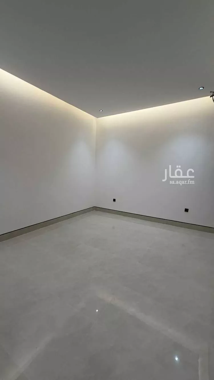 فيلا للبيع في شارع ابن صدقة الغرافي, حي المهدية, مدينة الرياض, منطقة الرياض 9