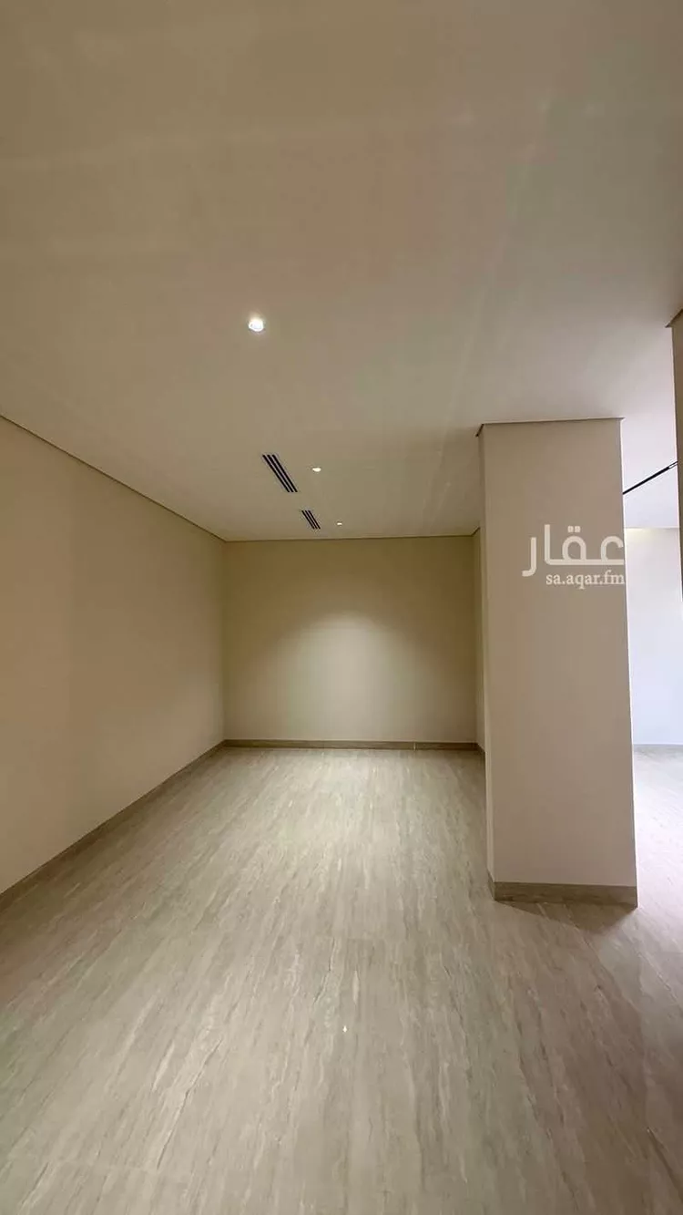 فيلا للبيع في شارع فؤاد محمد عمر توفيق, حي المهدية, مدينة الرياض, منطقة الرياض 28