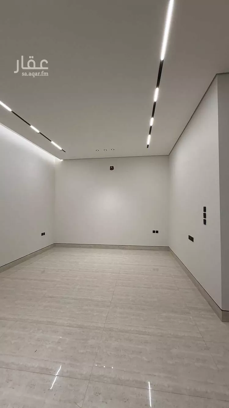 فيلا للبيع في شارع أبي زرعة الهمذاني, حي المهدية, مدينة الرياض, منطقة الرياض صورة 5