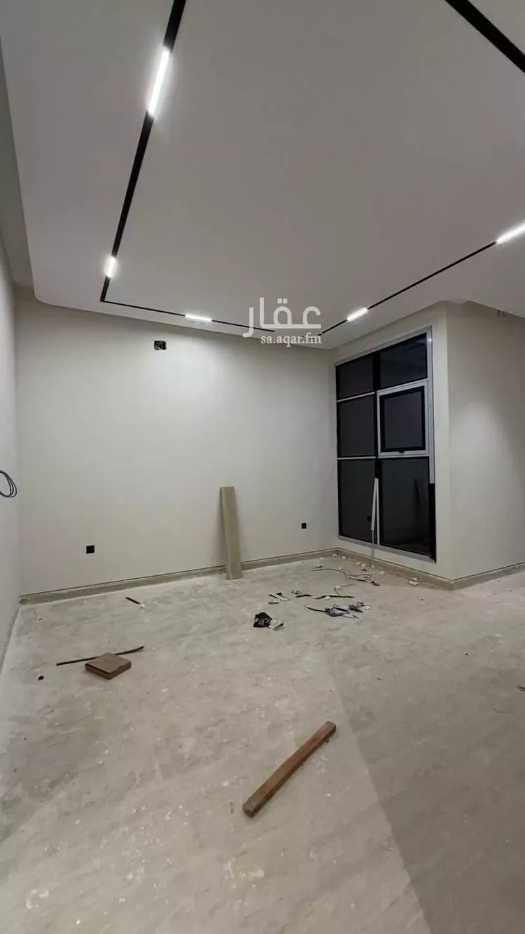 فيلا للبيع في شارع أبي زرعة الهمذاني, حي المهدية, مدينة الرياض, منطقة الرياض 9