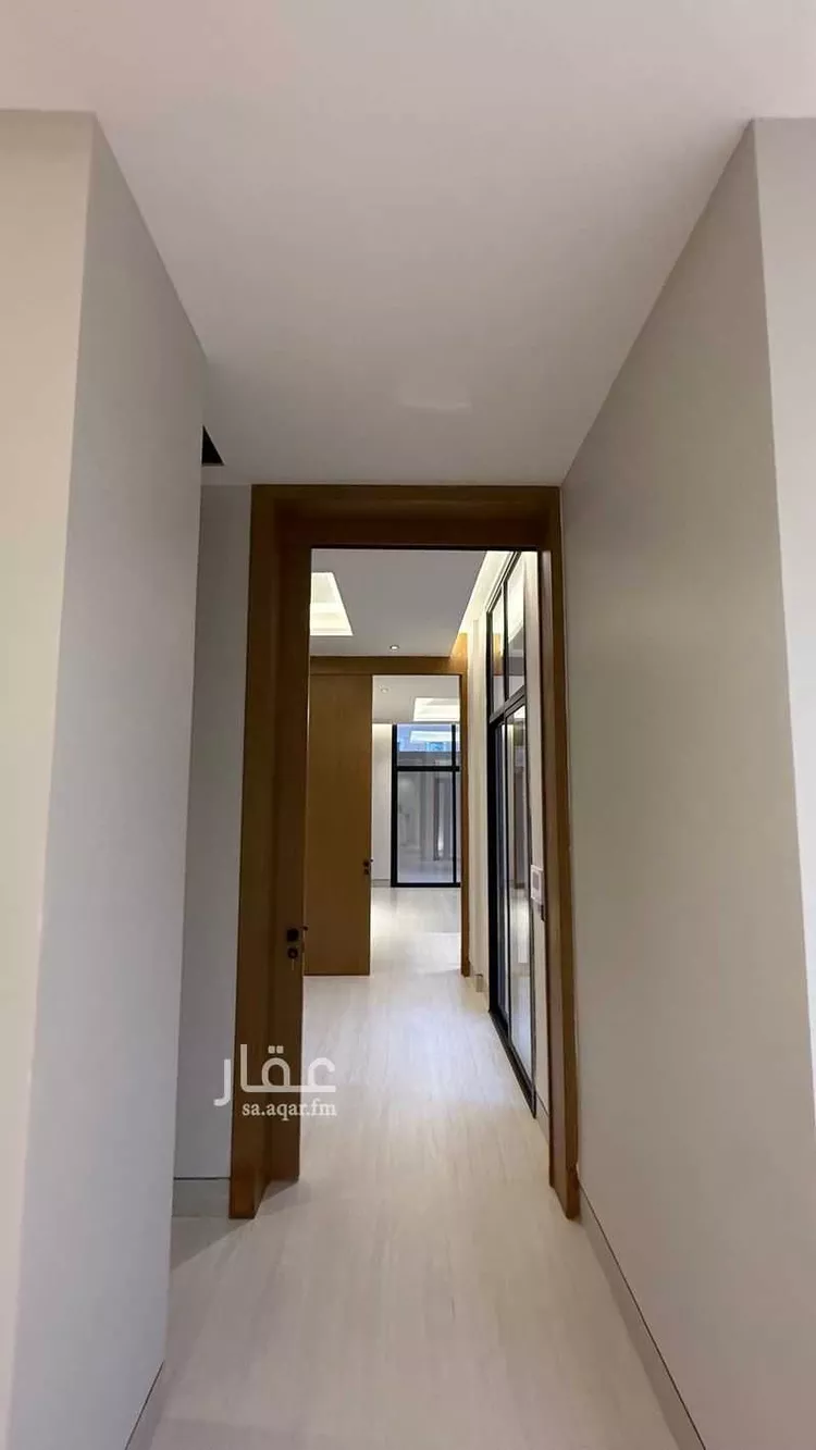 فيلا للبيع في شارع عبدالجبار بن الورد, حي المهدية, مدينة الرياض, منطقة الرياض 12