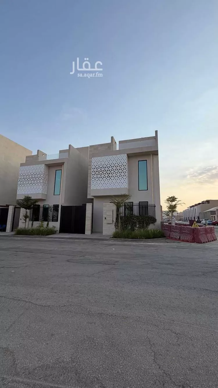 فيلا للبيع في شارع عبدالجبار بن الورد, حي المهدية, مدينة الرياض, منطقة الرياض صورة 3