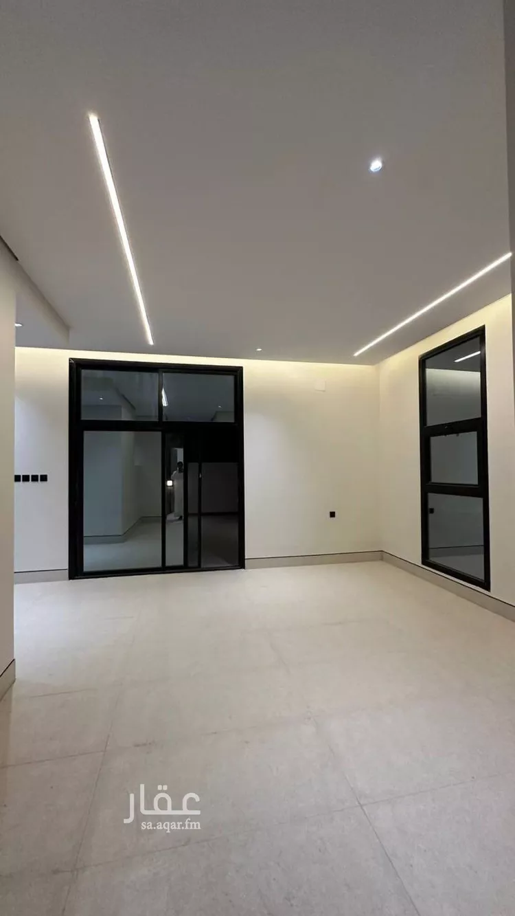 فيلا للبيع في شارع إسماعيل بن حماد, حي المهدية, مدينة الرياض, منطقة الرياض صورة 4