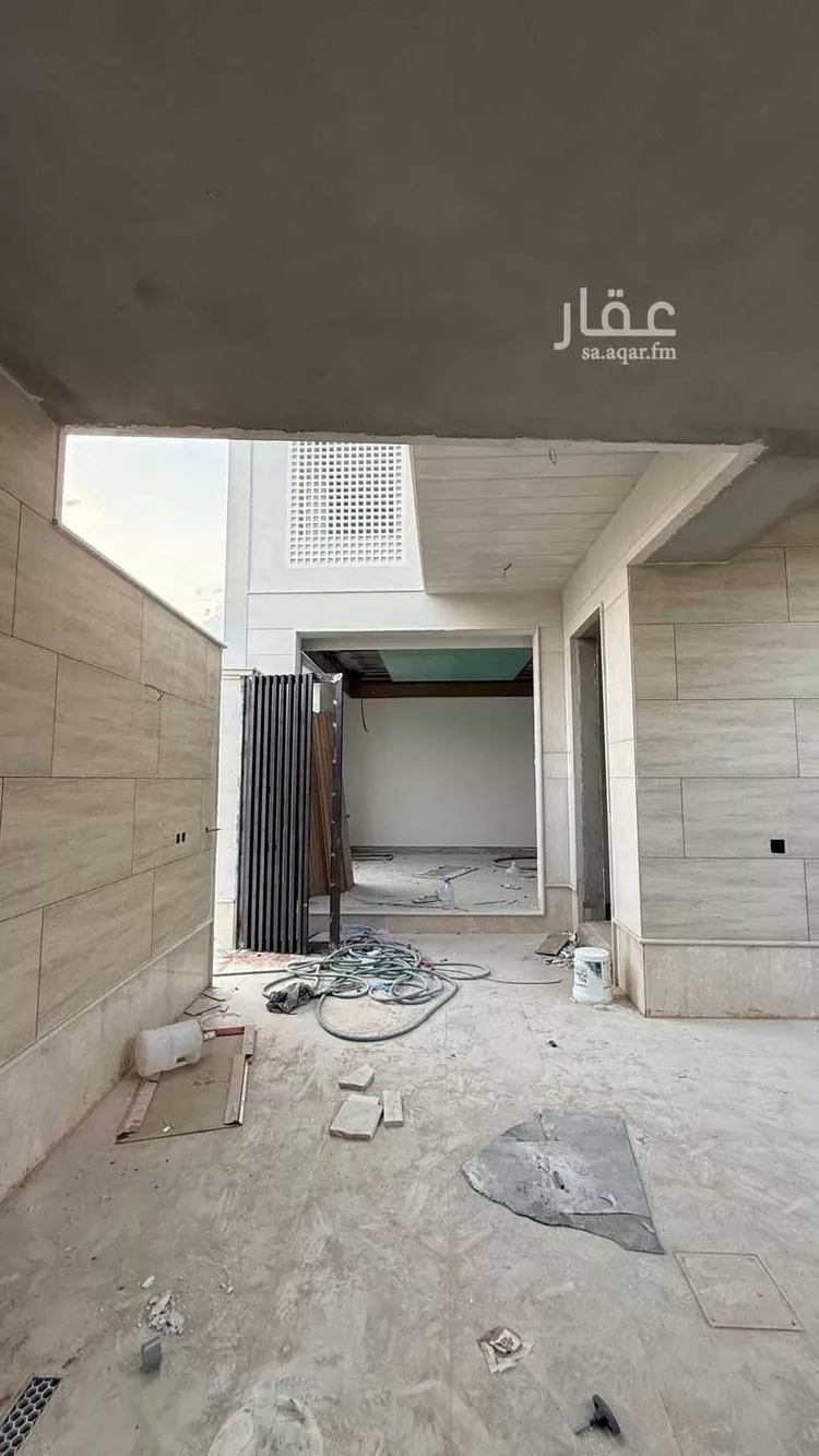 فيلا للبيع في شارع فؤاد محمد عمر توفيق, حي المهدية, مدينة الرياض, منطقة الرياض صورة 4