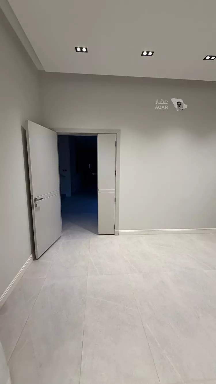 فيلا للبيع في شارع المهدية, حي المهدية, مدينة الرياض, منطقة الرياض 11