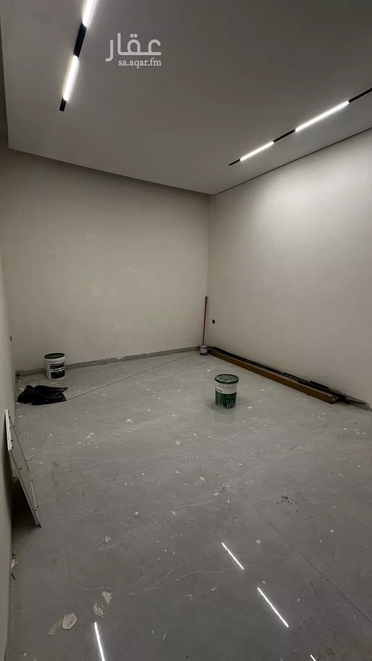 فيلا للبيع في شارع الكمال بن طلحة, حي المهدية, مدينة الرياض, منطقة الرياض صورة 5