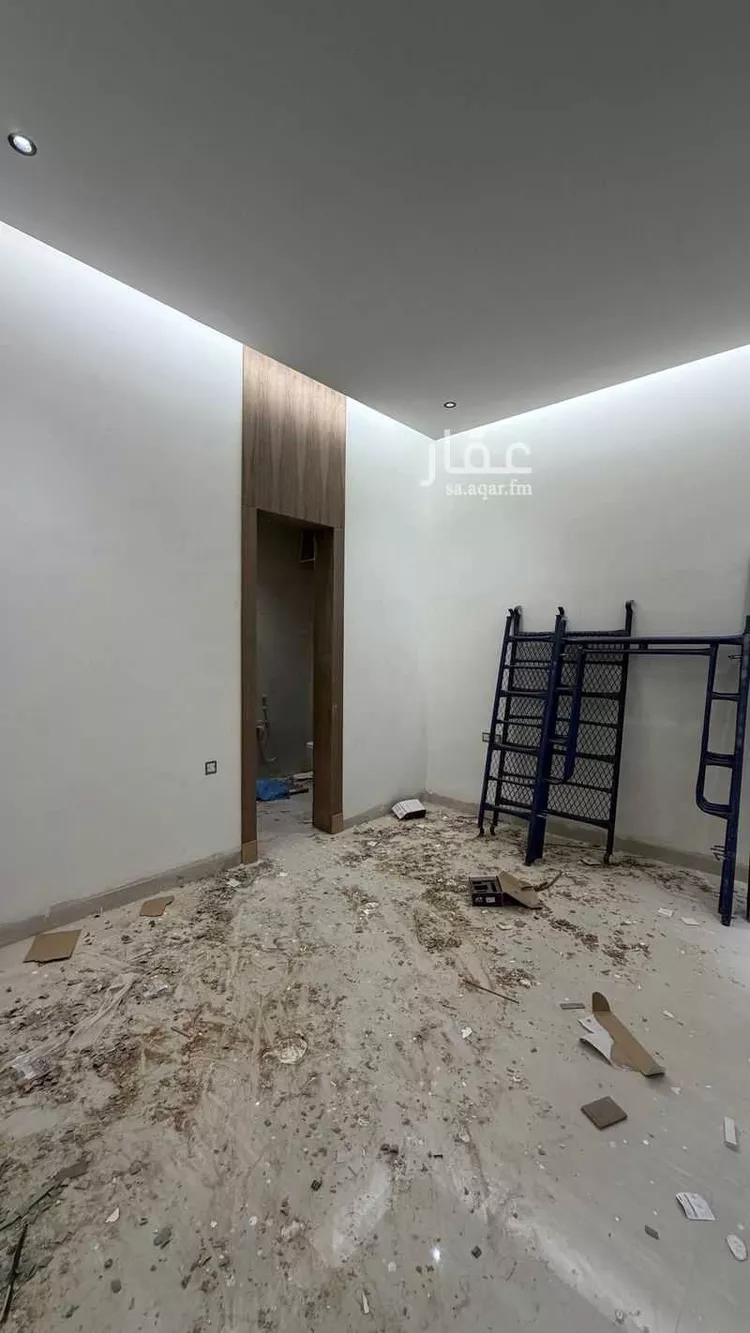 فيلا للبيع في شارع أبي نزار الصنعاني اليمني, حي المهدية, مدينة الرياض, منطقة الرياض 12