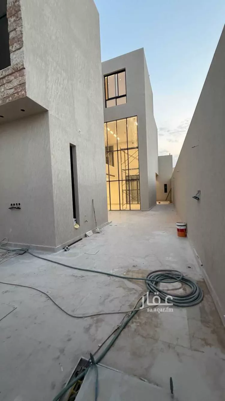 Villa for Sale in Riyadh Al Mahdiyah صورة 3