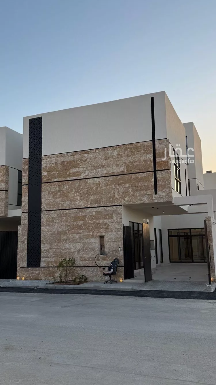 فيلا للبيع في شارع محمد بن أبي بكر القيم, حي المهدية, مدينة الرياض, منطقة الرياض صورة 2