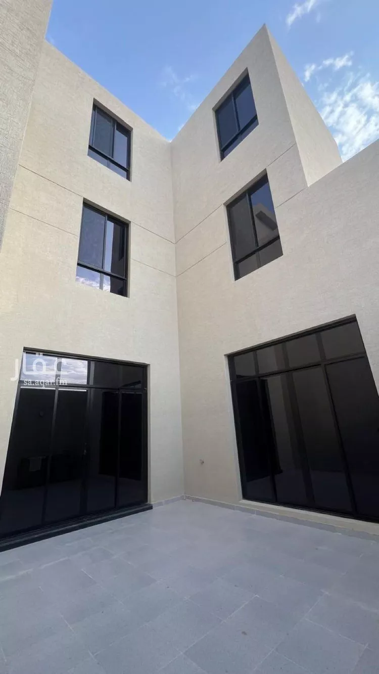 فيلا للبيع في شارع إبراهيم بن محمد الزمزمي, حي المهدية, مدينة الرياض, منطقة الرياض صورة 5