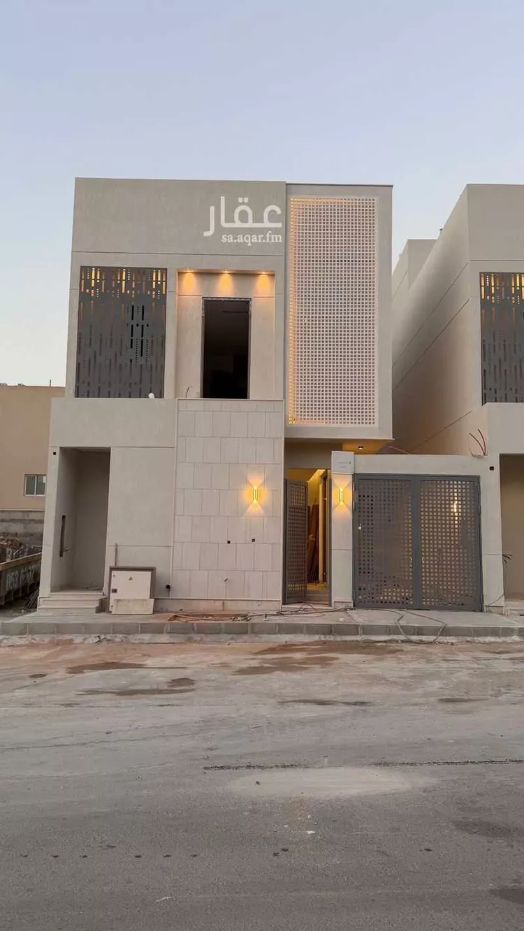 Villa for Sale in Riyadh Al Mahdiyah صورة 3