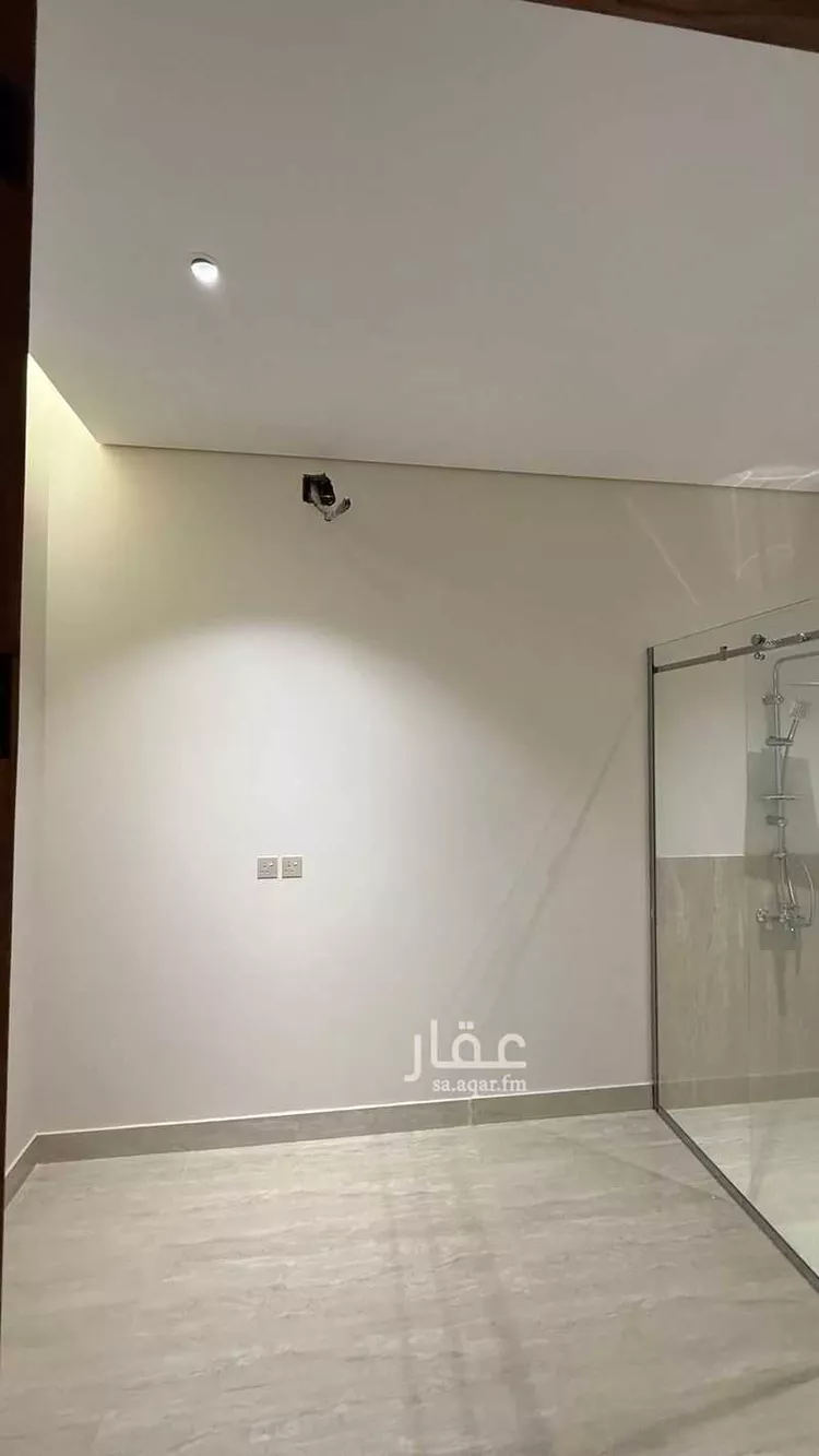 فيلا للبيع في شارع فؤاد محمد عمر توفيق, حي المهدية, مدينة الرياض, منطقة الرياض 20