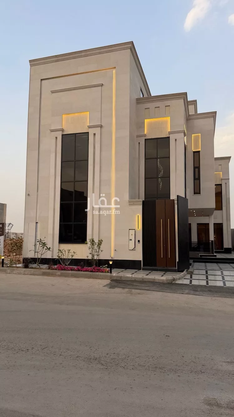 فيلا للبيع في شارع الكمال بن طلحة, حي المهدية, مدينة الرياض, منطقة الرياض صورة 3