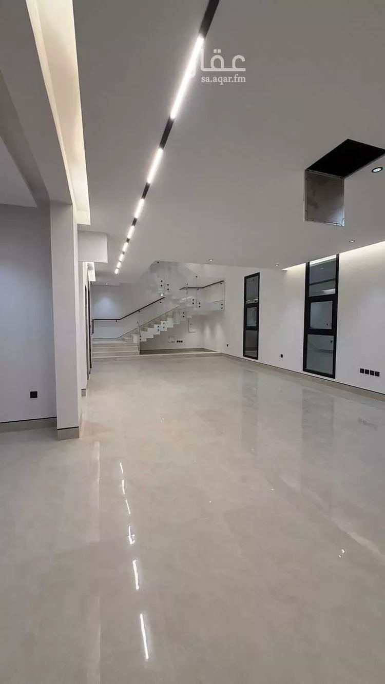 فيلا للبيع في شارع ابن صدقة الغرافي, حي المهدية, مدينة الرياض, منطقة الرياض 18