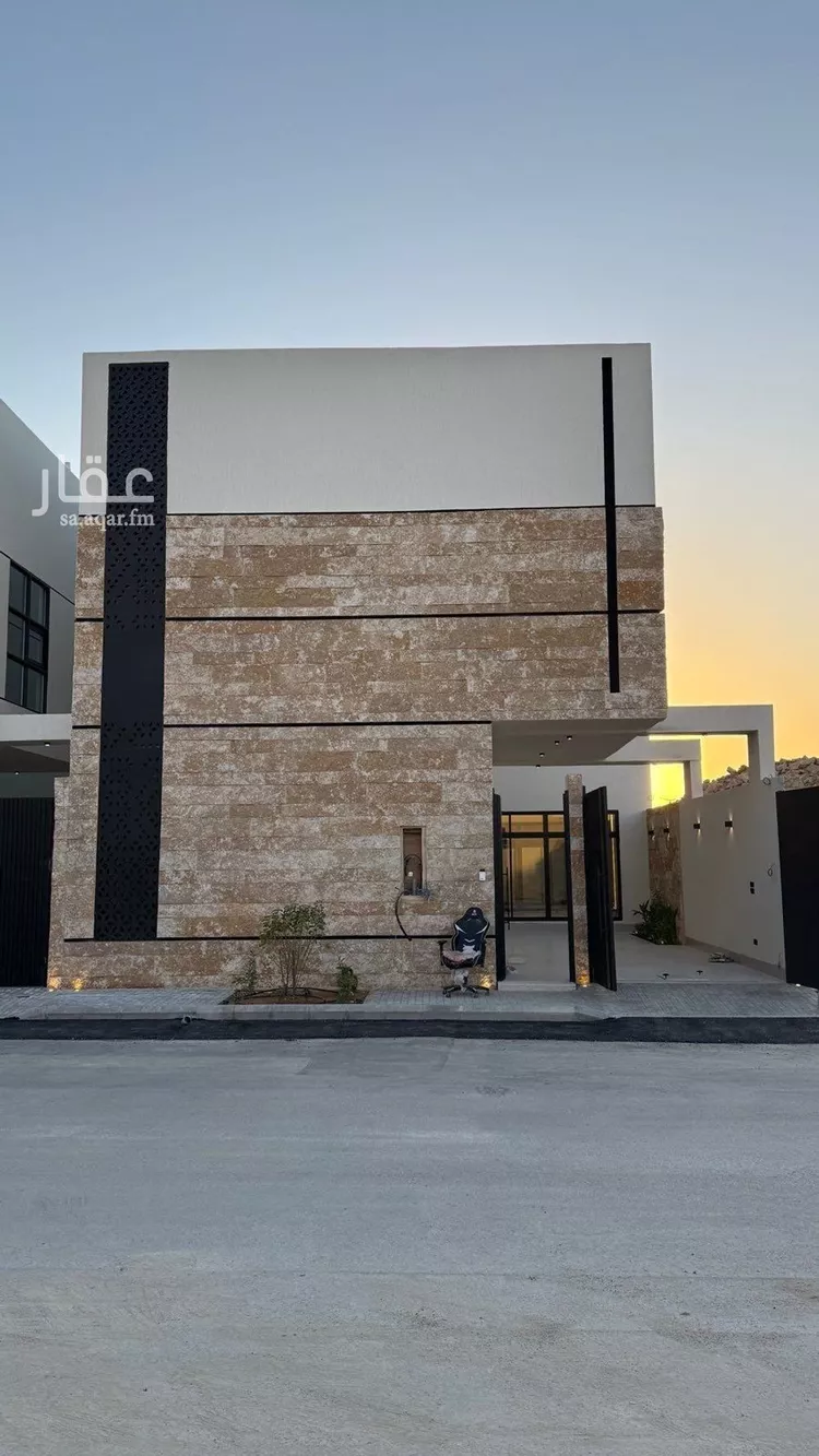 فيلا للبيع في شارع محمد بن أبي بكر القيم, حي المهدية, مدينة الرياض, منطقة الرياض صورة 3